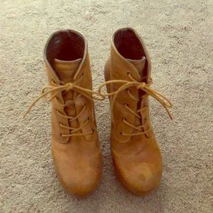 STEVE MADDEN Heeled Ankle Boots